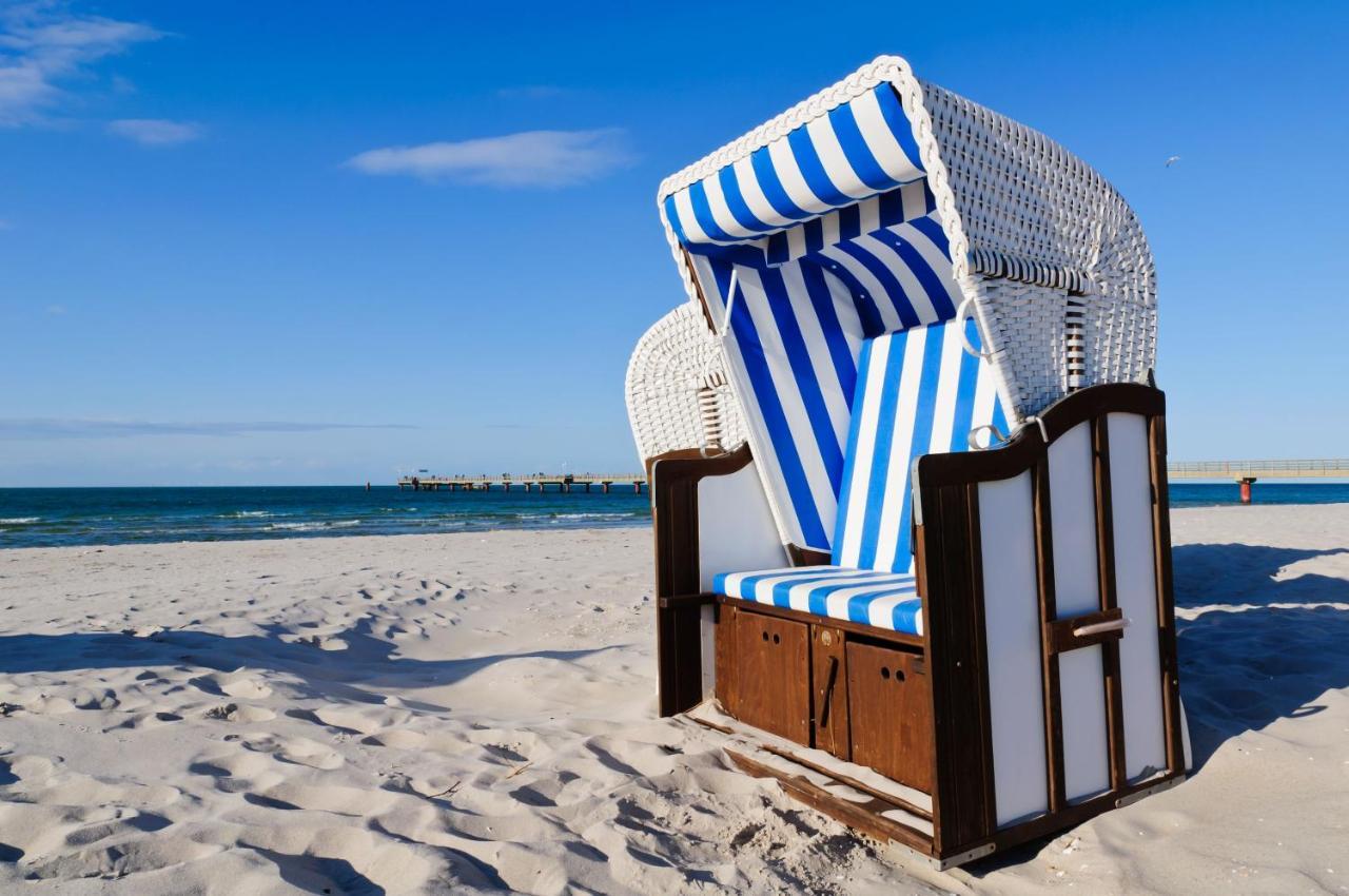 Der Suedschwede ... Dein Gaestehaus Mitten In Zingst Und Nah Zum Strand Buitenkant foto