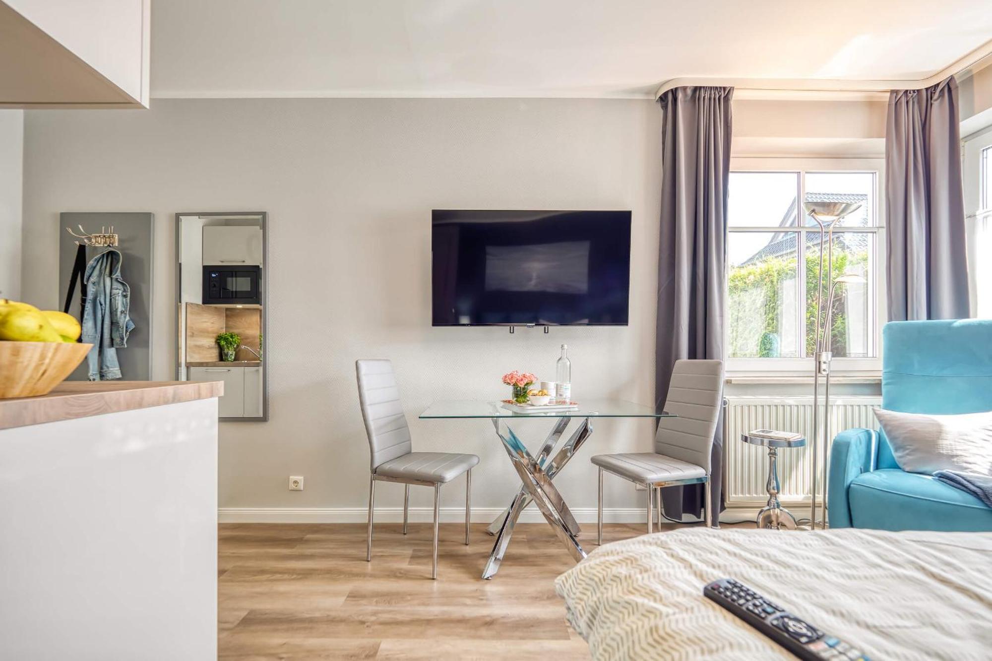 Der Suedschwede ... Dein Gaestehaus Mitten In Zingst Und Nah Zum Strand Buitenkant foto