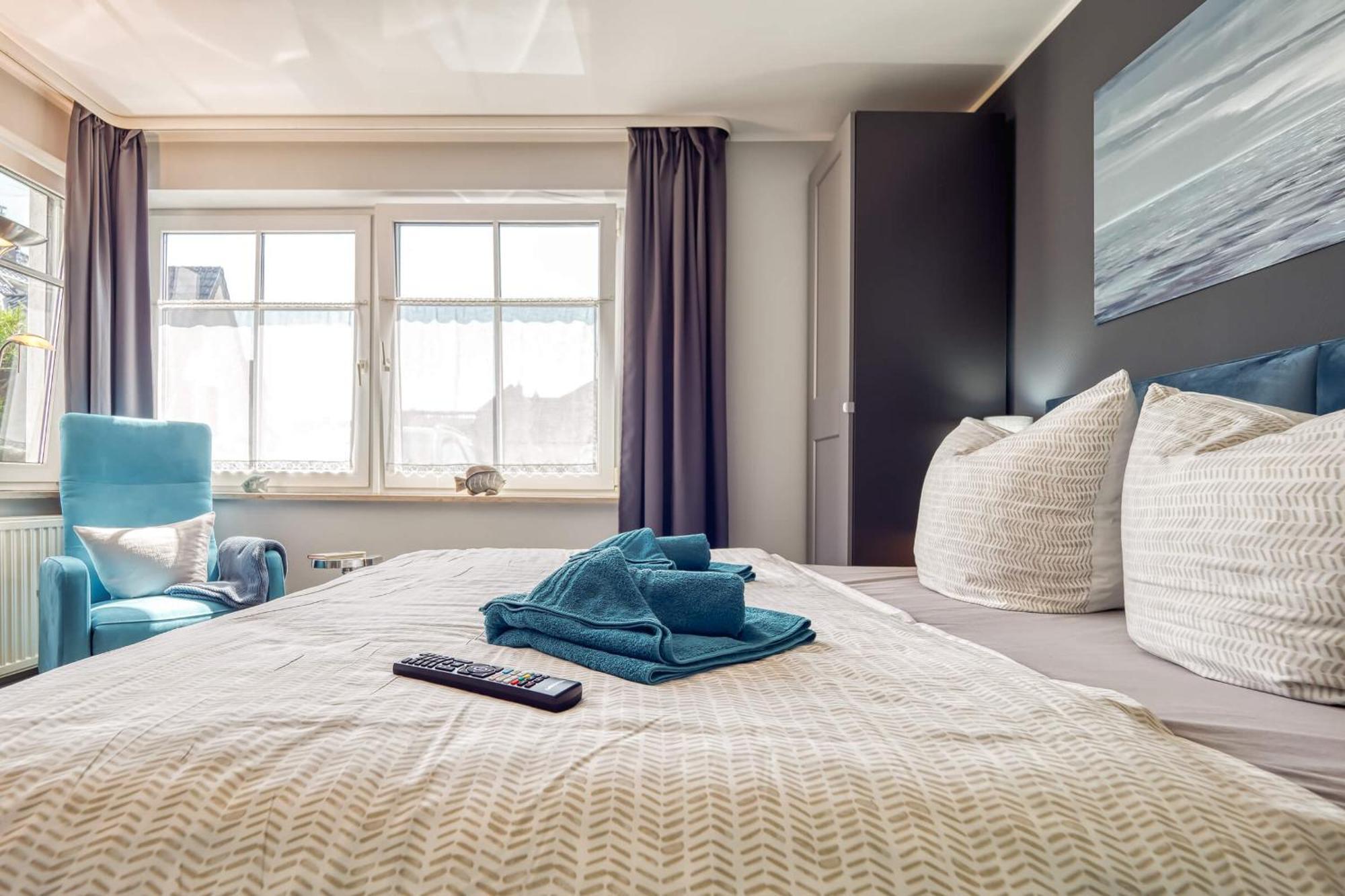 Der Suedschwede ... Dein Gaestehaus Mitten In Zingst Und Nah Zum Strand Buitenkant foto